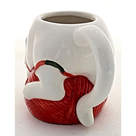 MUG-WONDERSHOP AT TARGET-White Cat-Playful-Ball of Red Yarn-Holds 12 oz/1.5 Cups - Picture 5 of 11